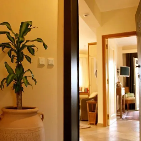 Apartment Luxurious With Sea & Mountain View *